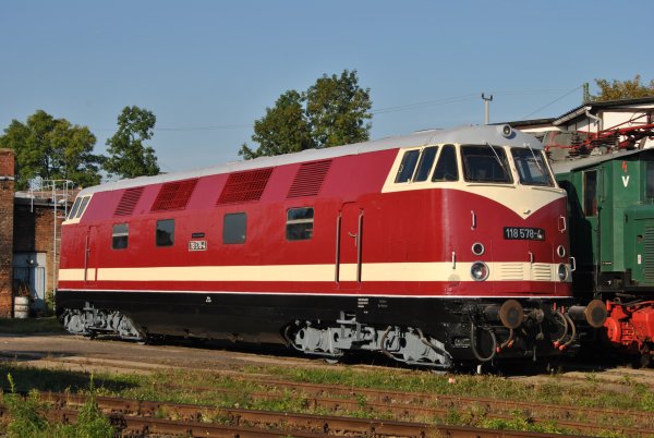 118 578 in Versuchslackierung der DR 2013, ©S.Kloseck